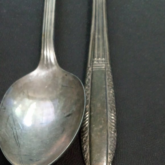 Set silverplated flatware silverware 5 long tea spoons Wallace Brothers - Picture 6 of 6